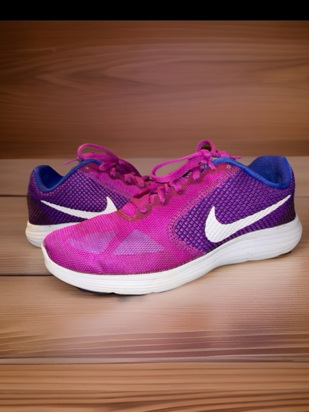 Nike Revolution 3 women's Running Sneakers, Women’s Size 8